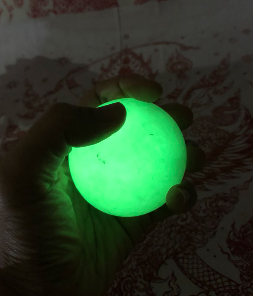 Big Moon shine EGG Night Pearl Thai Amulet Luminous Fluorescent Sea Ghost Stone