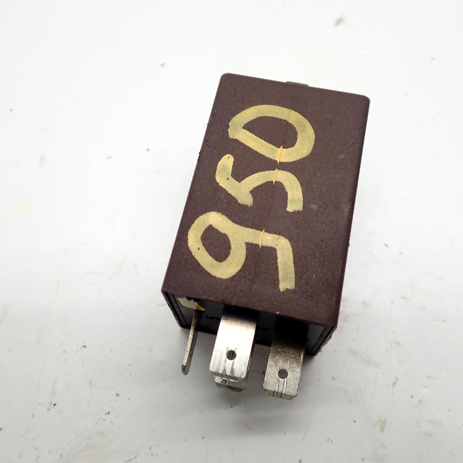 Folding Mirror Relay 1S7T17L684AA (Ref.950) Land Rover Discovery 3 2.7