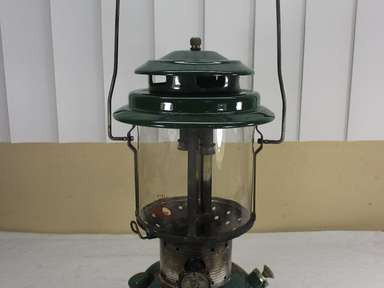 Vintage 5/1971 Coleman 220F Sunshine of the Night Gas