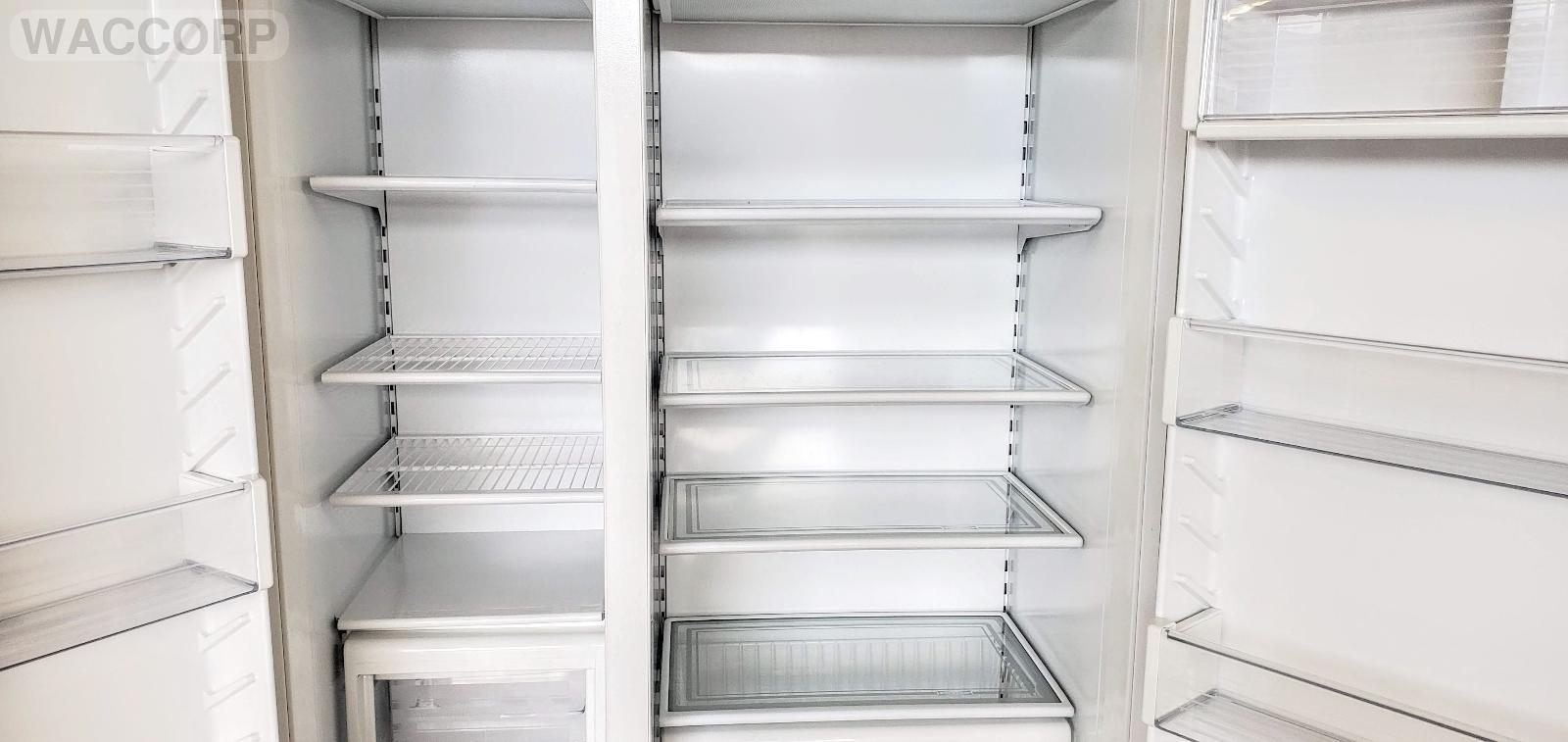 SUBZERO 42" 642/S STAINLESS STEEL REFRIGERATOR w/TUBULAR HANDLES45