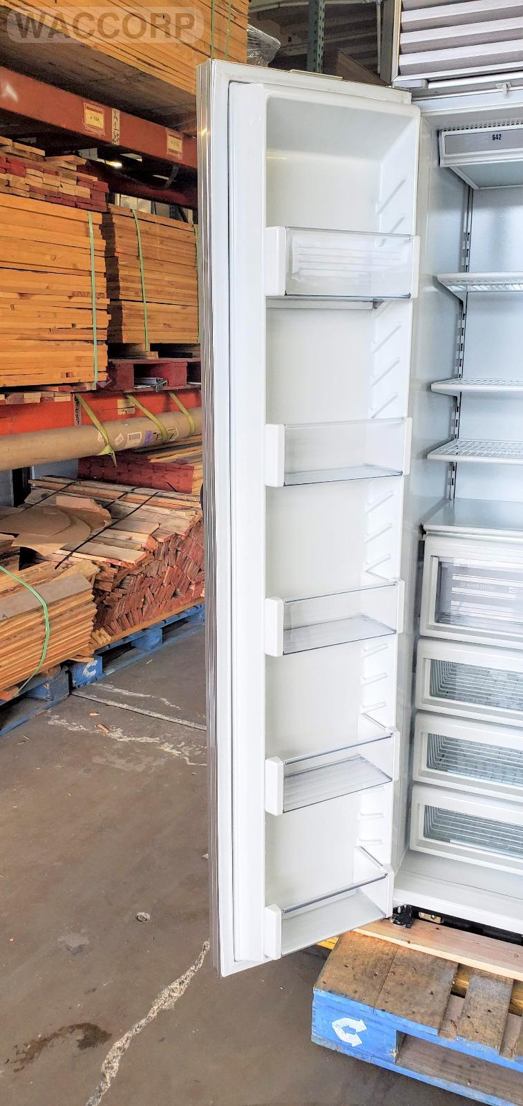 SUBZERO 42" 642/S STAINLESS STEEL REFRIGERATOR w/TUBULAR HANDLES45