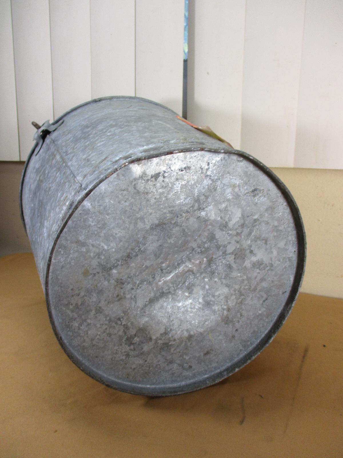 Vintage Lawson 14 Quart Galvanized Steel Zinc Bucket Pale No.142 w