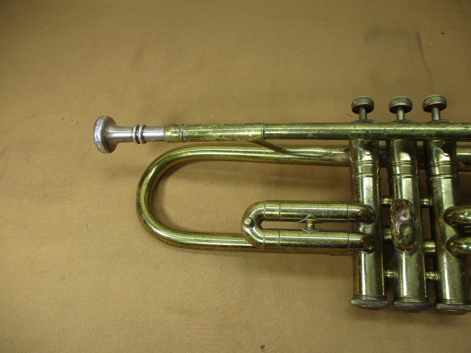 Vintage LYRIC Brass Trumpet Horn & Mouthpiece SN 51540 Wurlitzer? NICE