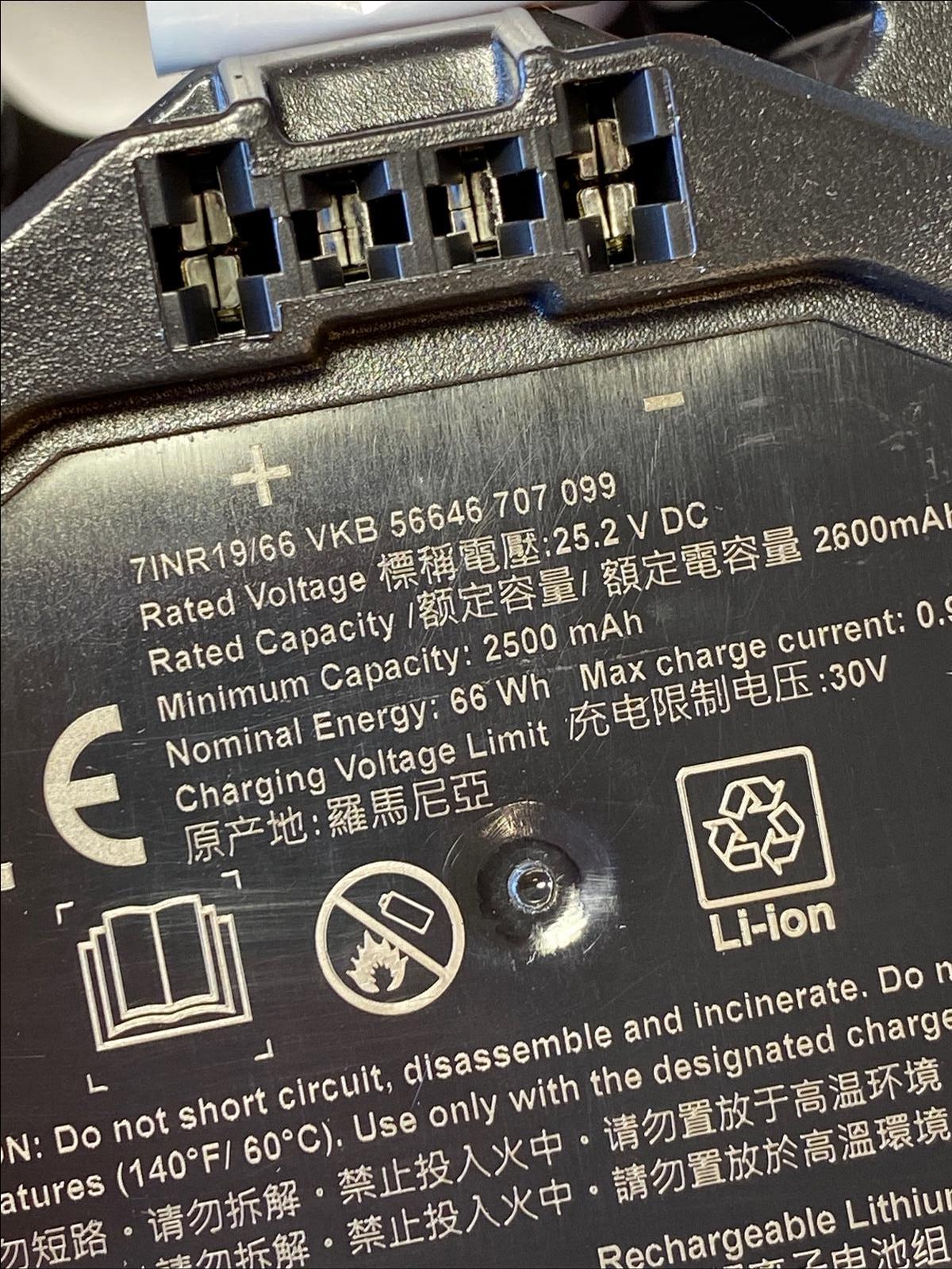 7INR19/66 VKB 56646 707 099 25.2V 2600mAh Battery for Miele Triflex HX1 ...