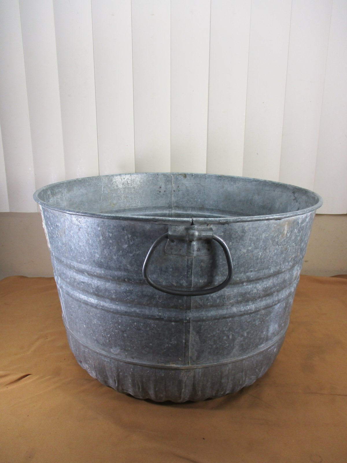 Vintage Galvanized Metal Steel Bushel Wash Tub Planter W Handles Gallon Ebay