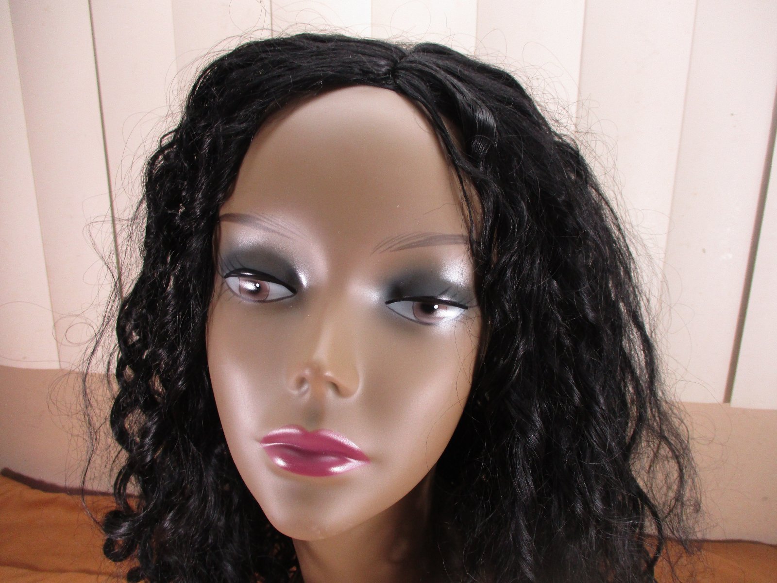 curly hair mannequin