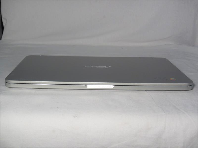 Chromebook本体 ASUS Chromebook C302C 3_f.jpg