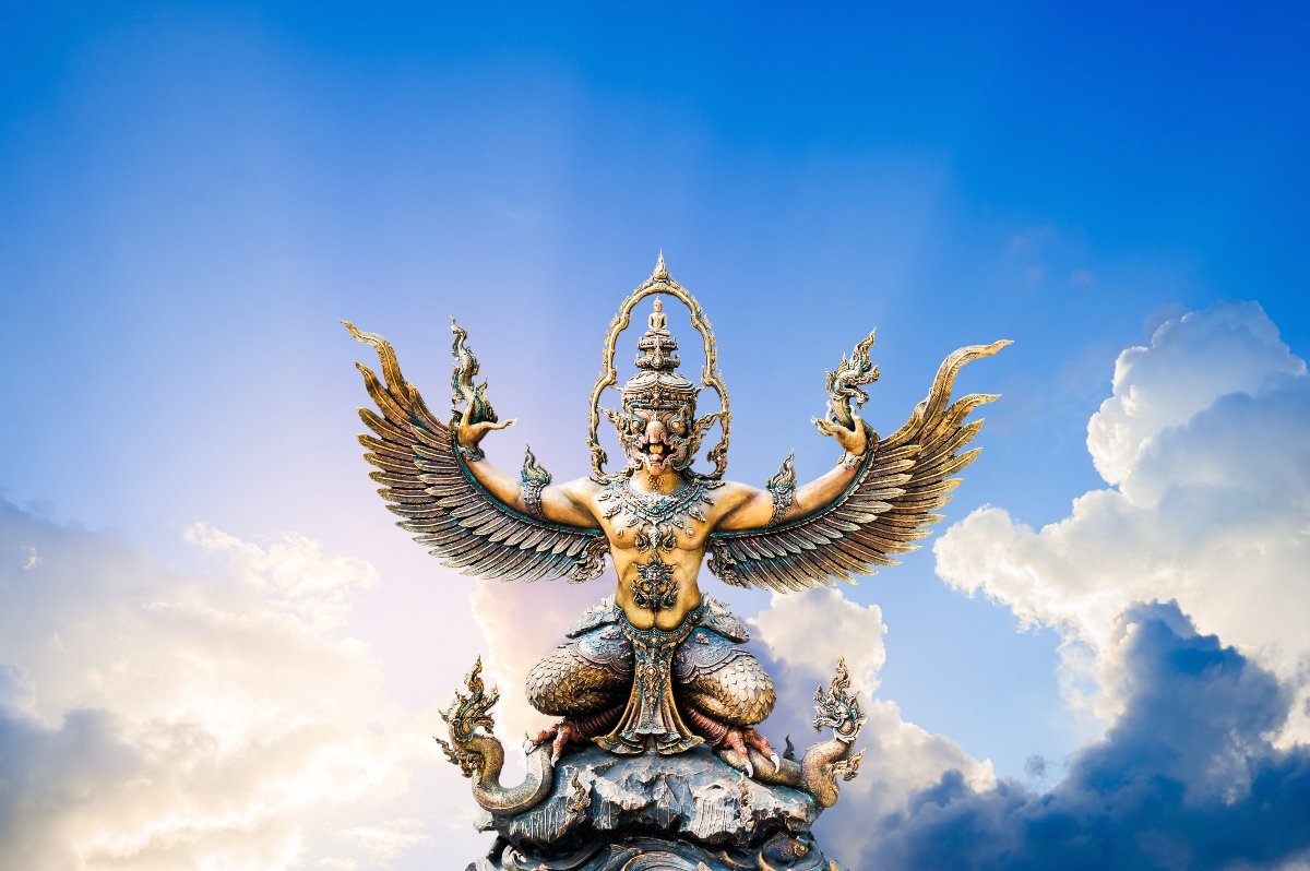 GARUDA PHAYA KRUT THAI Buddha AMULET MAGIC BRONZE EAGLE BIRD