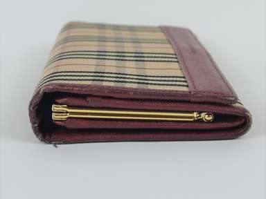 BURBERRY｜LONG WALLETS (Locking Holes long wallet (80817 Auth Burberry Beige & Burgundy Canvas Leather Nova Check