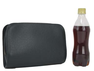 LOUIS VUITTON Taiga Baikal Epicea Leather Clutch Bag Accessories