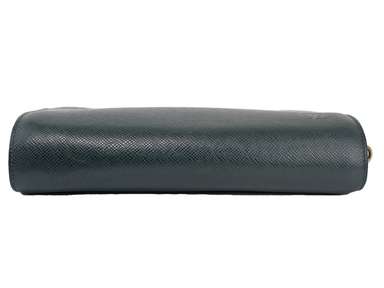 LOUIS VUITTON Taiga Baikal Epicea Leather Clutch Bag Accessories