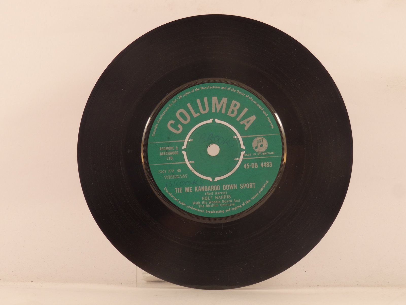 ROLF HARRIS TIE ME KANGAROO DOWN SPORT / NICK TEEN AND AL K. HALL (113