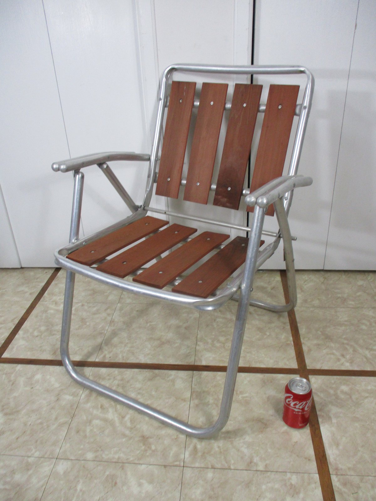 Vintage Aluminum Red Wood Slat Folding Lawn Chair with Double