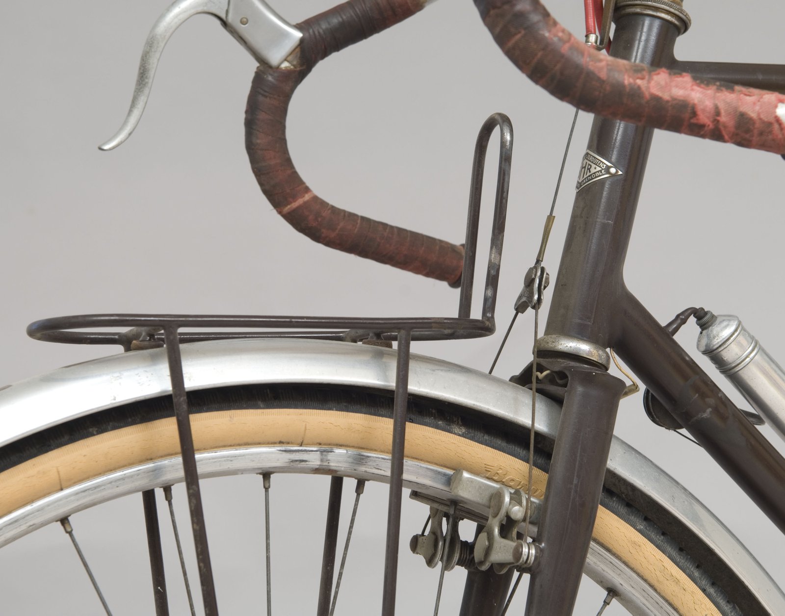 velo ancien Randonneuse Peugeot 650B Dural , 1940/50