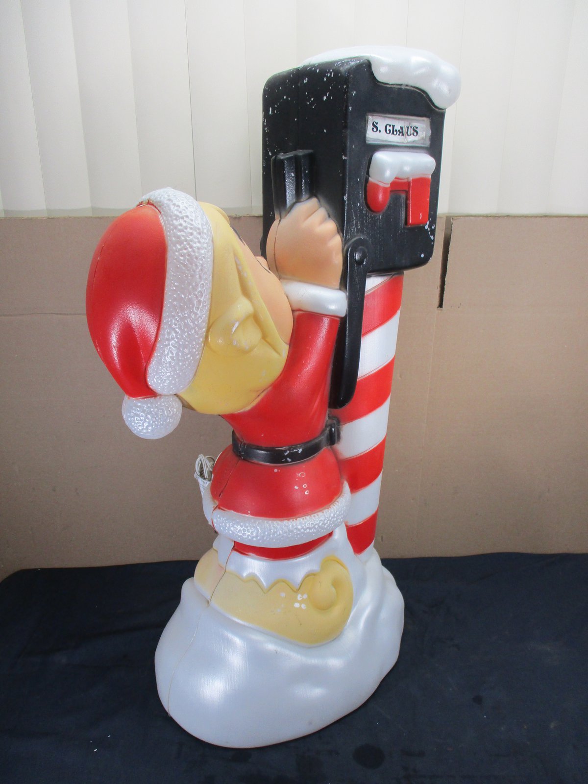 Vintage Santa's Elf Mailbox Post Lighted Christmas Blow Mold 34