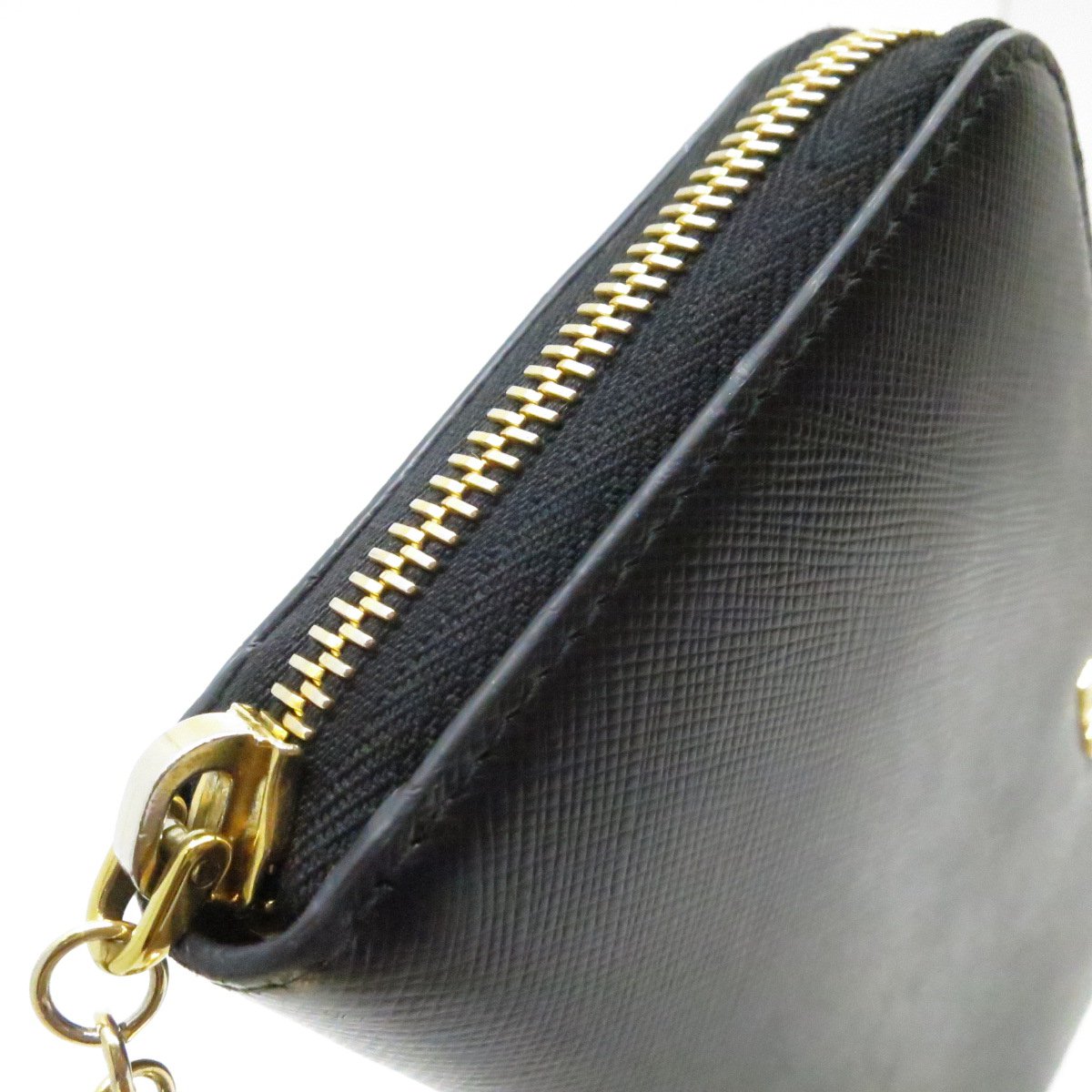 Authentic PRADA Saffiano Triang Zippy Round Wallet 1ML506 Authentic PRADA Saffiano Triang Zippy Round Wallet 1ML506