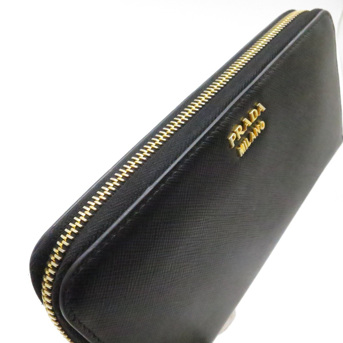 Authentic PRADA Saffiano Triang Zippy Round Wallet 1ML506 Authentic PRADA Saffiano Triang Zippy Round Wallet 1ML506