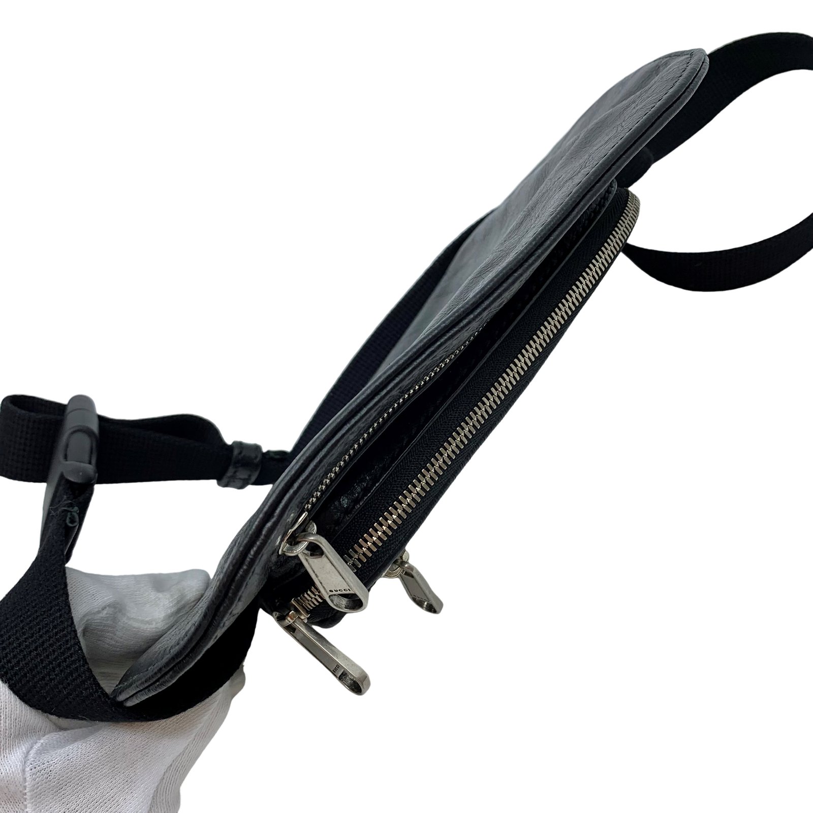 Auth GUCCI GG Interlocking Body Bag Belt Bag & Fanny Pack