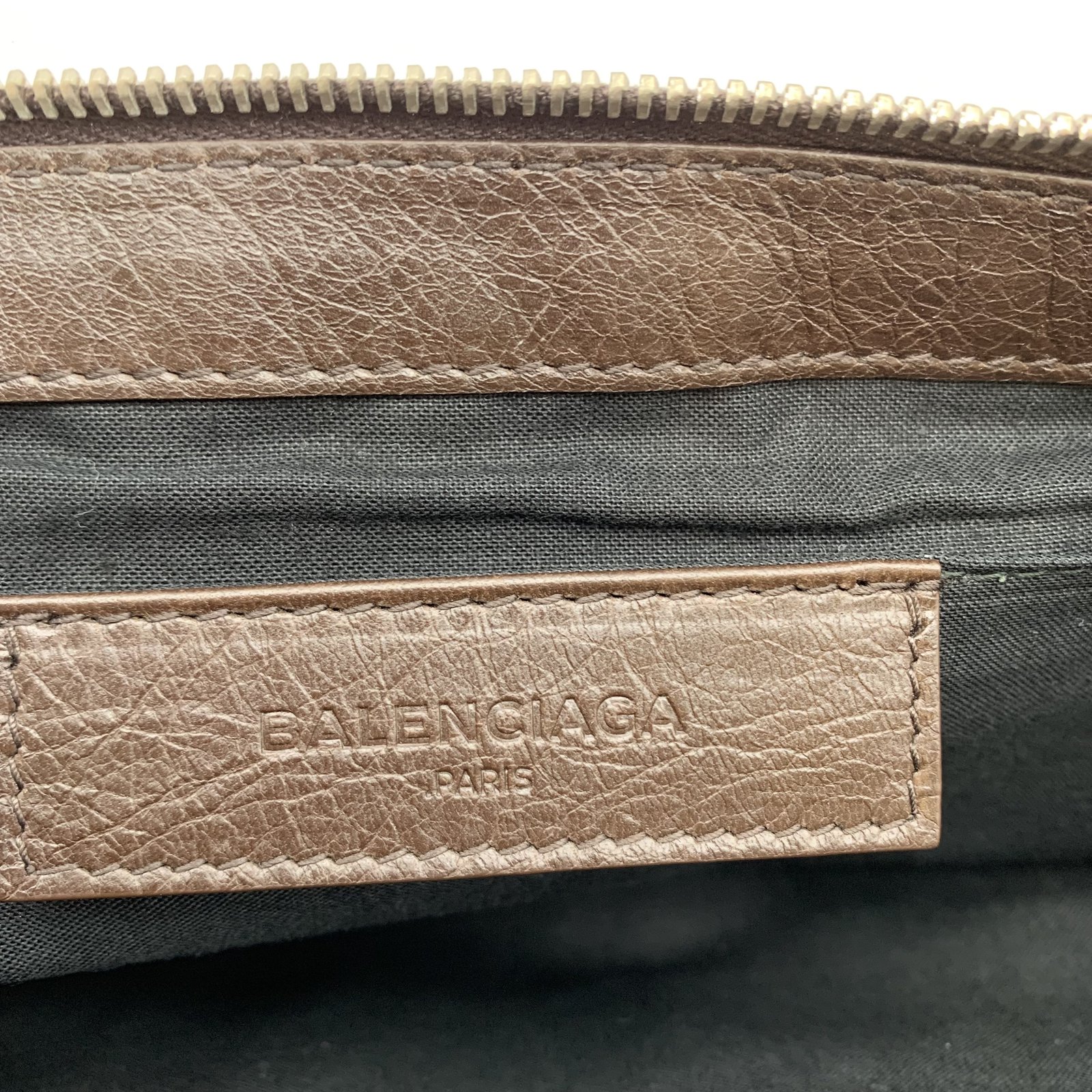 Authentic BALENCIAGA Classic Clip M Clutch Bag Dark Brown Authentic BALENCIAGA Classic Clip M Clutch Bag Dark Brown