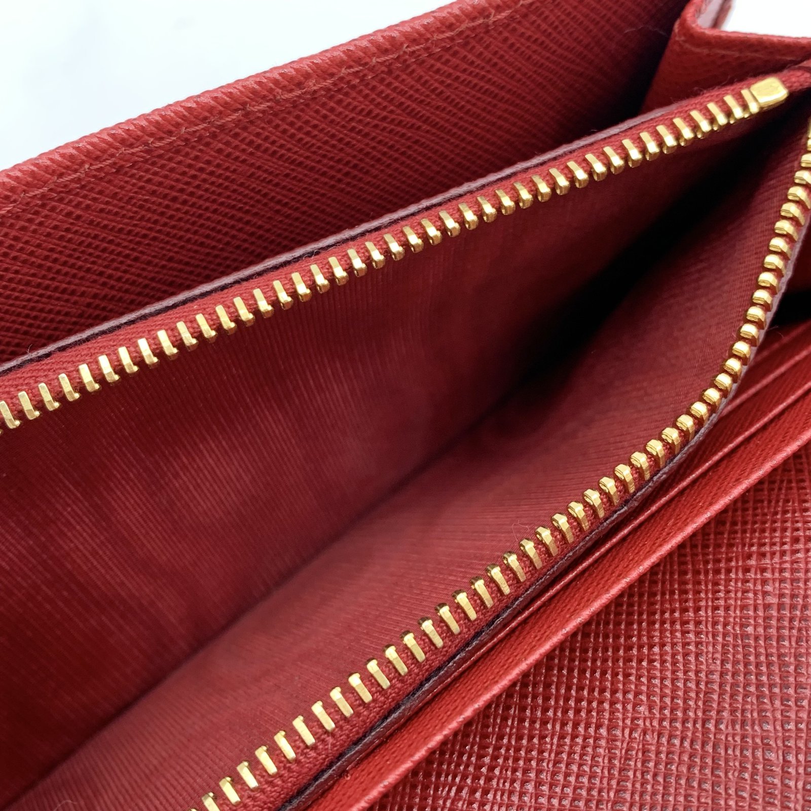 Authentic PRADA Saffiano Bi-fold Long Wallet Fuoco With Card