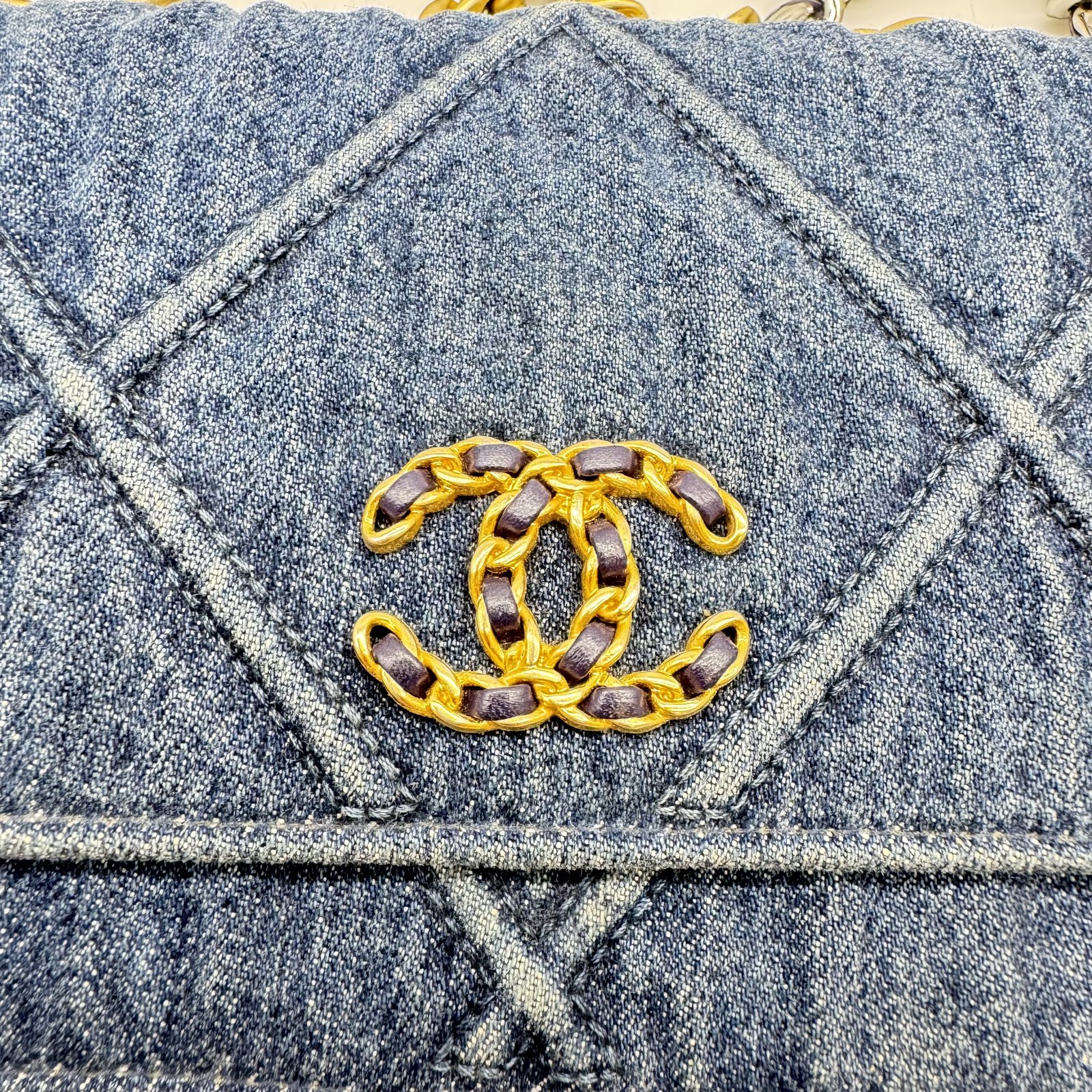 Authentic CHANEL Chanel 19 Chain Wallet Shoulder Bag Blue Denim