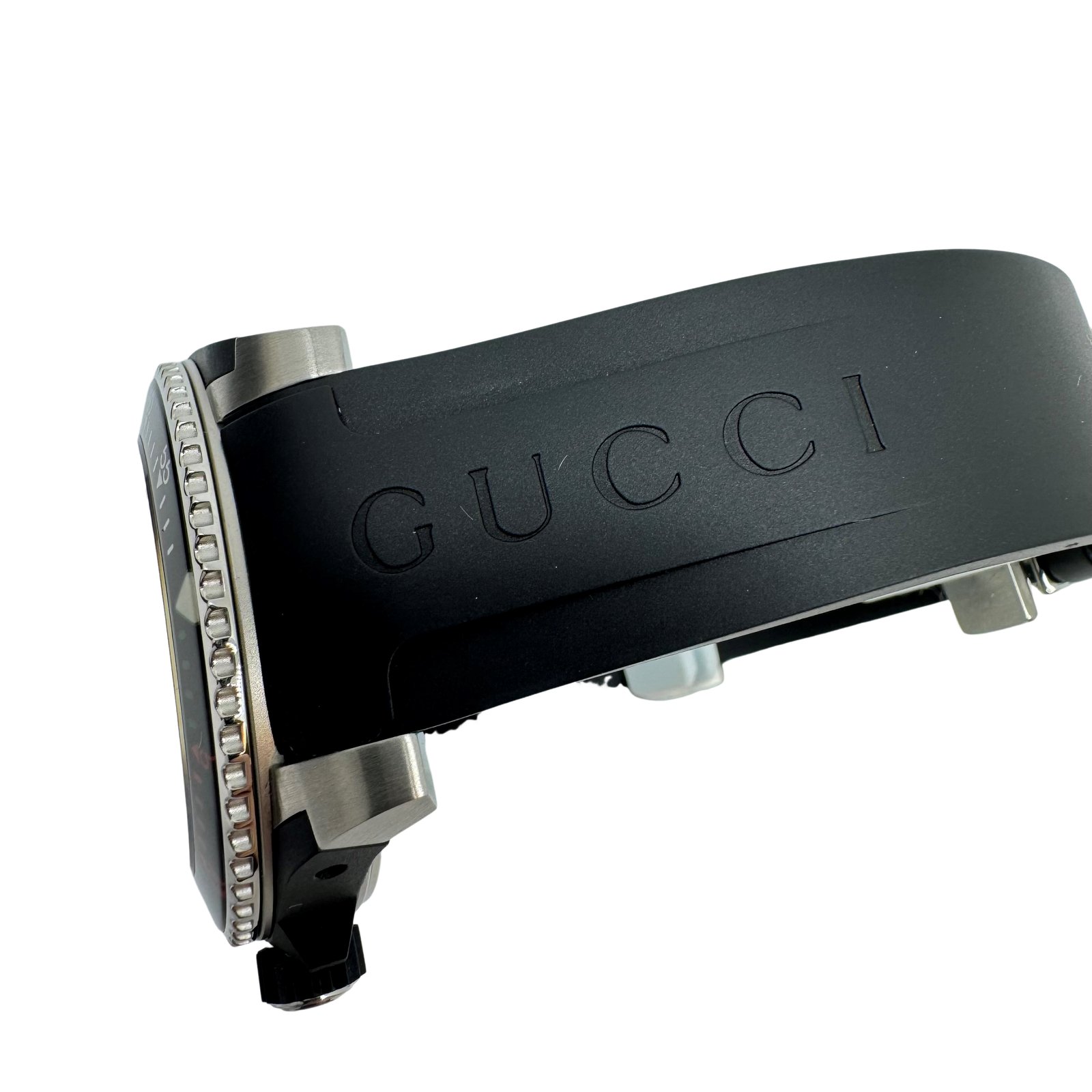 Authentic GUCCI Dive Cat Head Wrist Watch Black Rubber  display picture 3