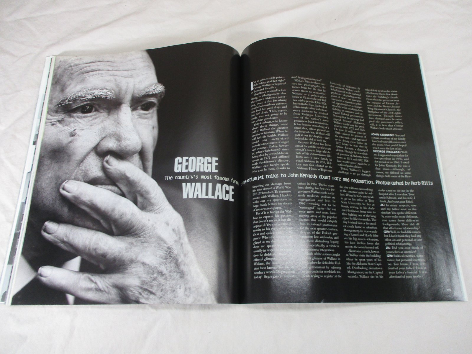 GEORGE MAGAZINE Inaugural Issue October November 1995 CINDY