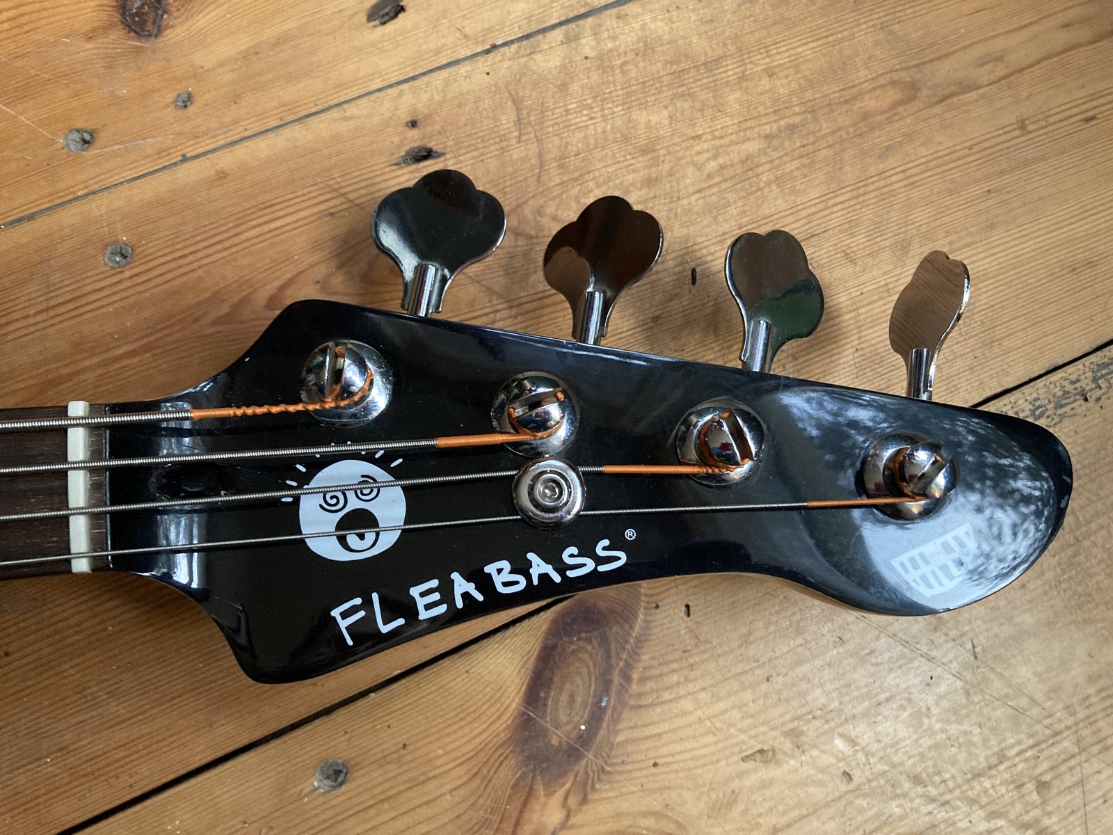 Fleabass Model 32 The Wild One Bass Guitar RHCP Flea Bass | eBay UK