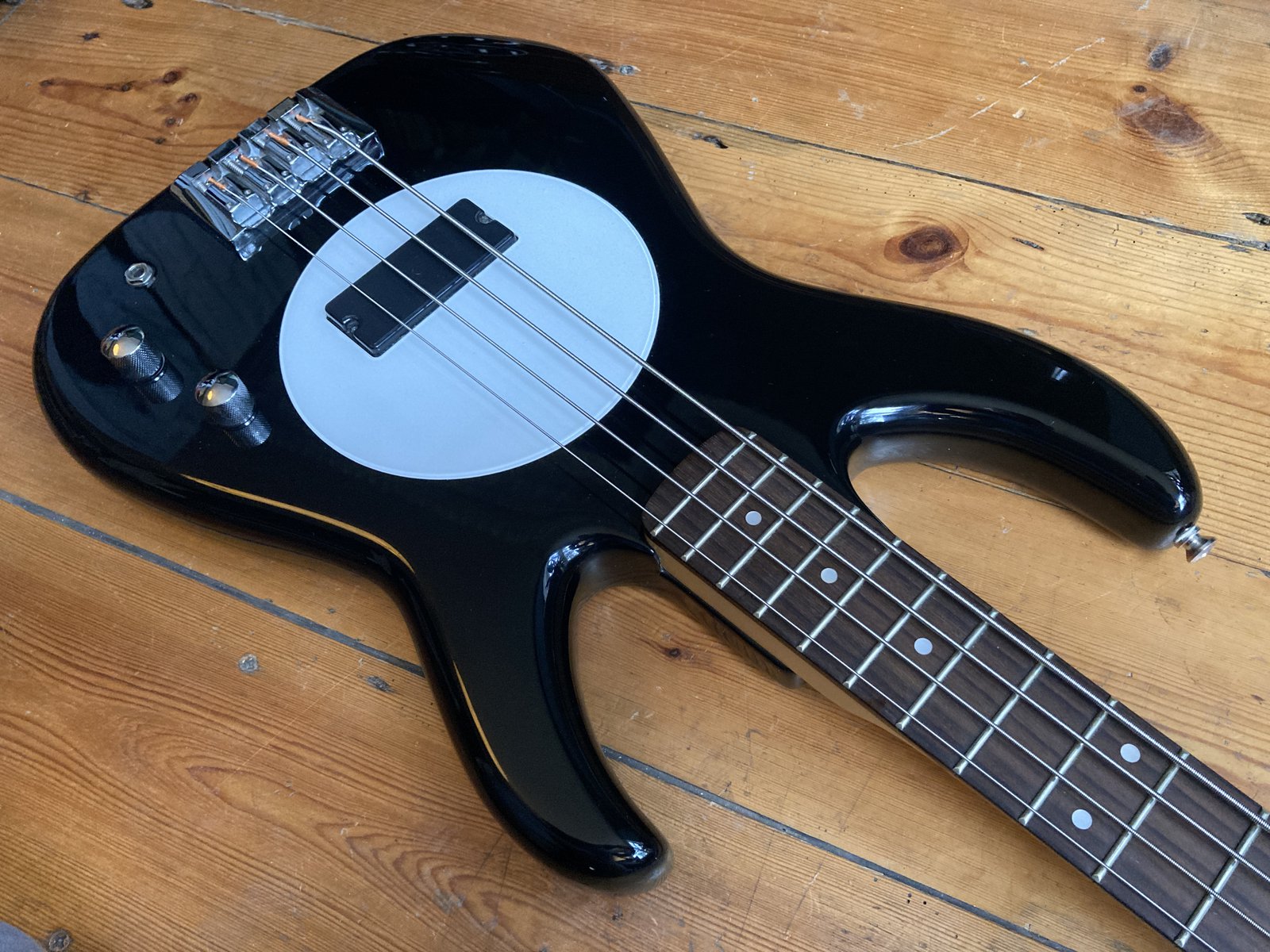 Fleabass Model 32 The Wild One Bass Guitar RHCP Flea Bass | eBay UK