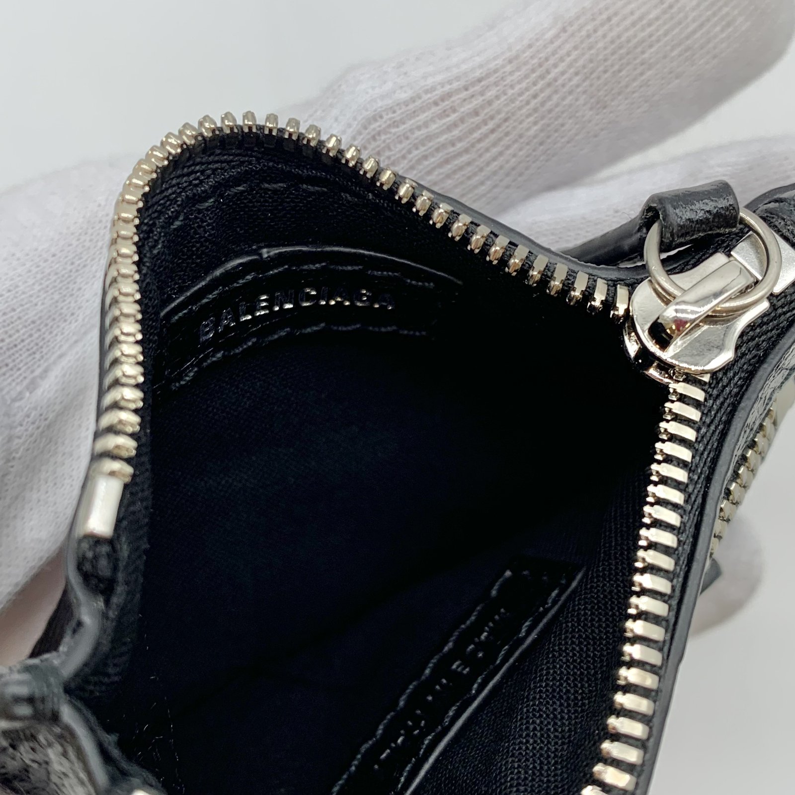 Authentic BALENCIAGA Le Cagole Shoulder Bag 719082 Black
