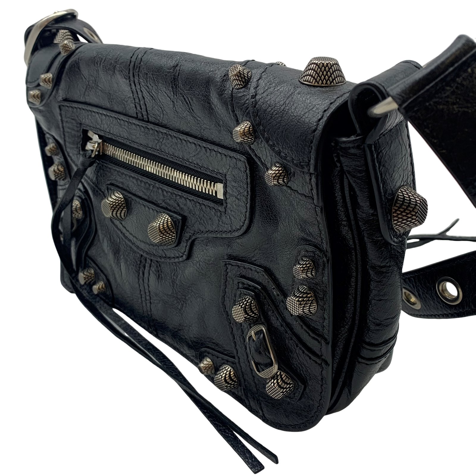 Lightweight Woobie Crossbody Bag – Nine Line Apparel