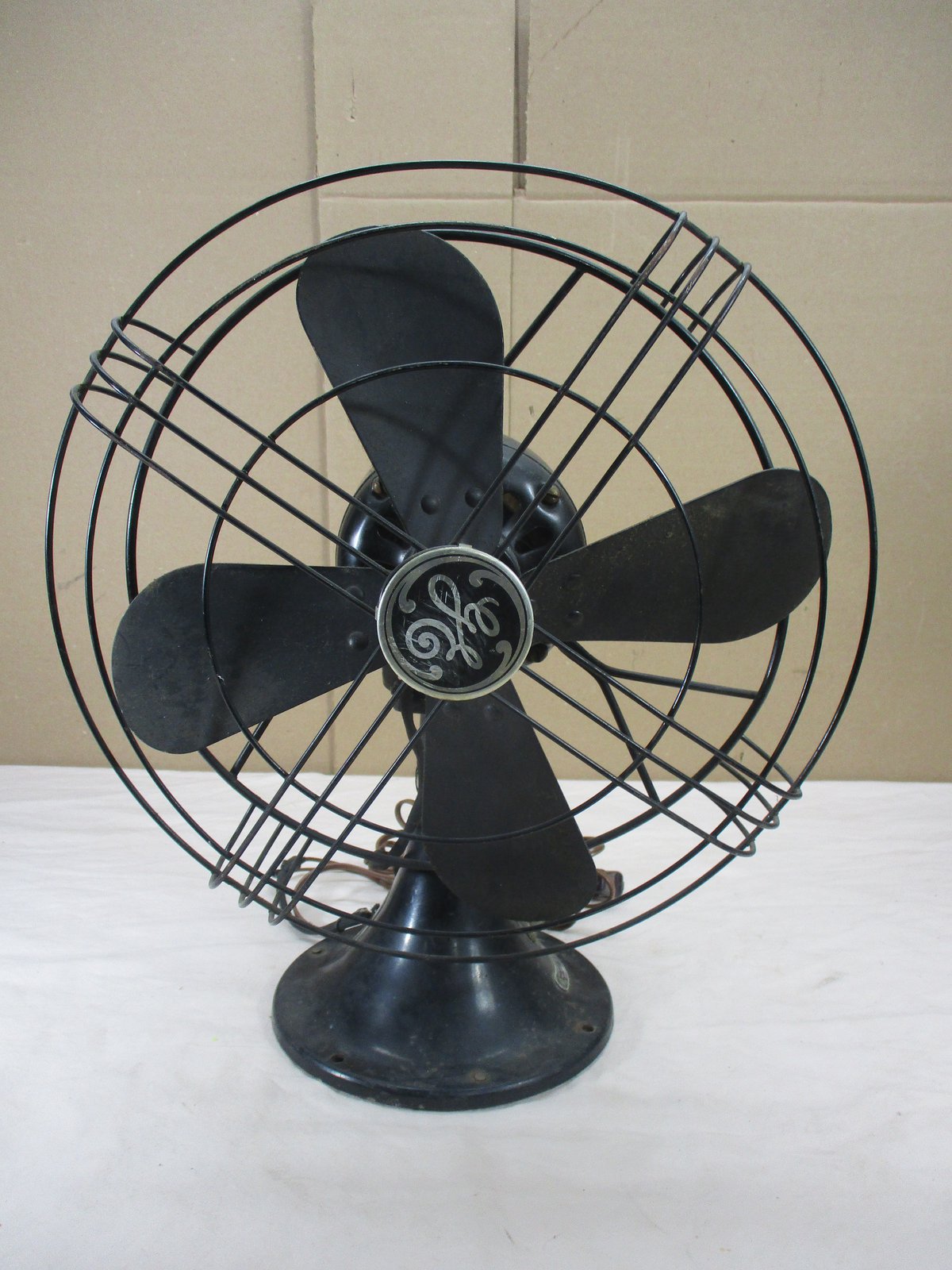 Vintage GE General Electric 12