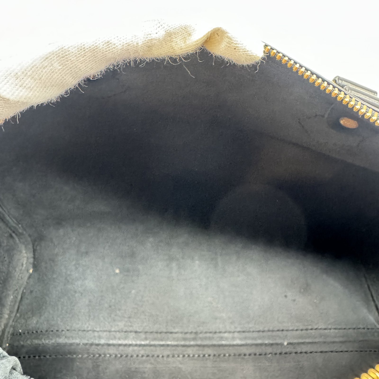 Authentic LOUIS VUITTON Speedy 30 Hand Bag M43002 Black Authentic LOUIS VUITTON Speedy 30 Hand Bag M43002 Black