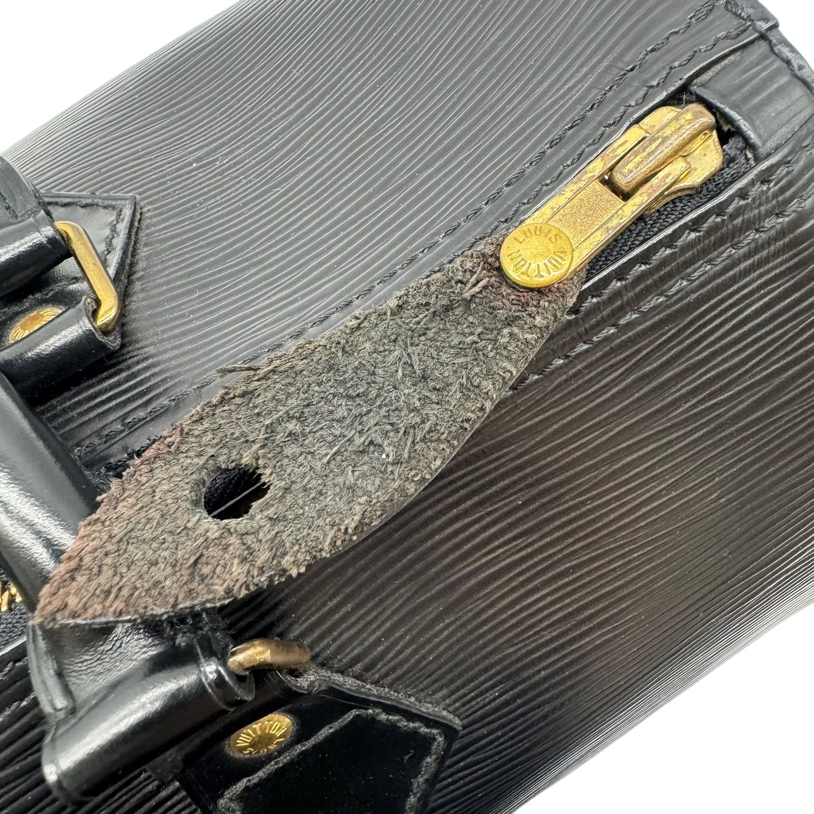 Authentic LOUIS VUITTON Speedy 30 Hand Bag M43002 Black Authentic LOUIS VUITTON Speedy 30 Hand Bag M43002 Black