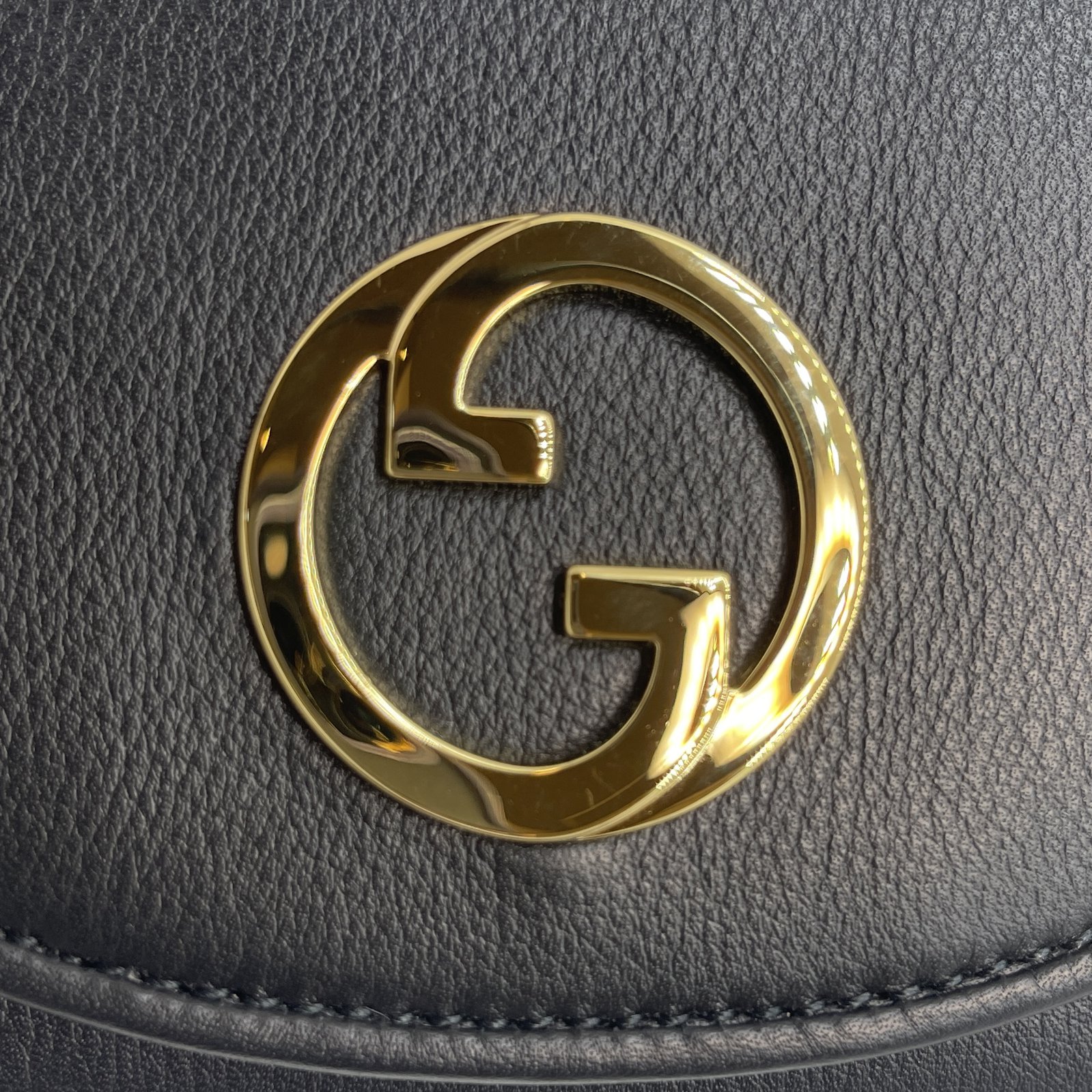 Authentic GUCCI Blondie Chain Wallet 725219 Black Leather