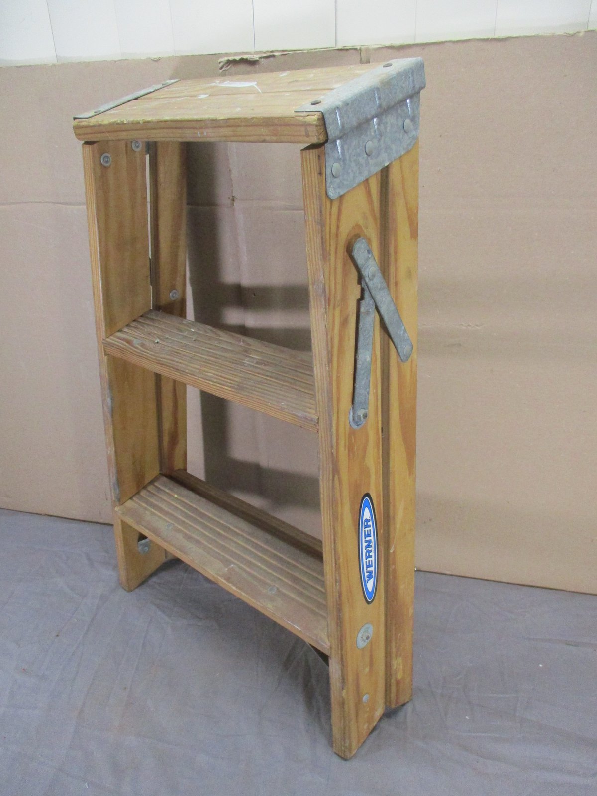 Vtg Werner Wood Wooden 2 Step Ladder Primitive Farm Country Plant