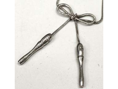 アクセサリー ChristianDior CHRIS1947 ribbon bracelet Authentic Christian Dior Ribbon Bracelet Silvertone Metal