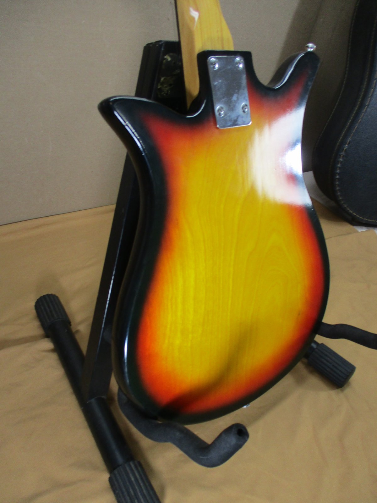 Vintage 1960-1970 Teisco Del Rey ET-200 6 String Guitar