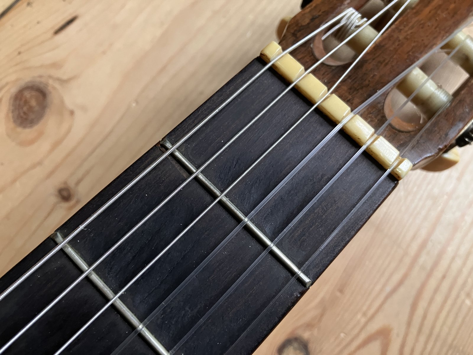1960s / 70s Yamaha G-100A Classical Guitar Nippon Gakki Japan
