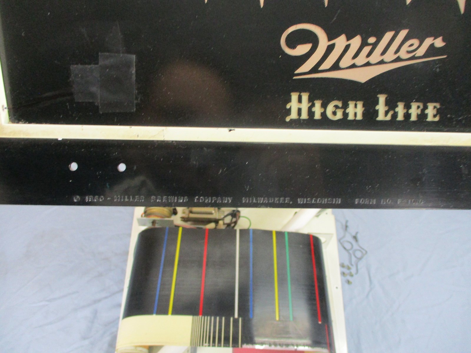 Vtg Miller High Life Motion Bouncing Ball Beer Sign Light