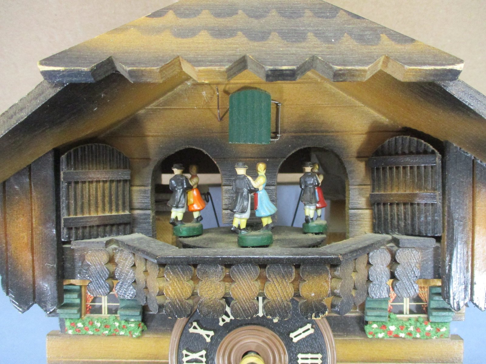 Vintage Cuendet Swiss Musical Movement German Cuckoo Clock Blaue