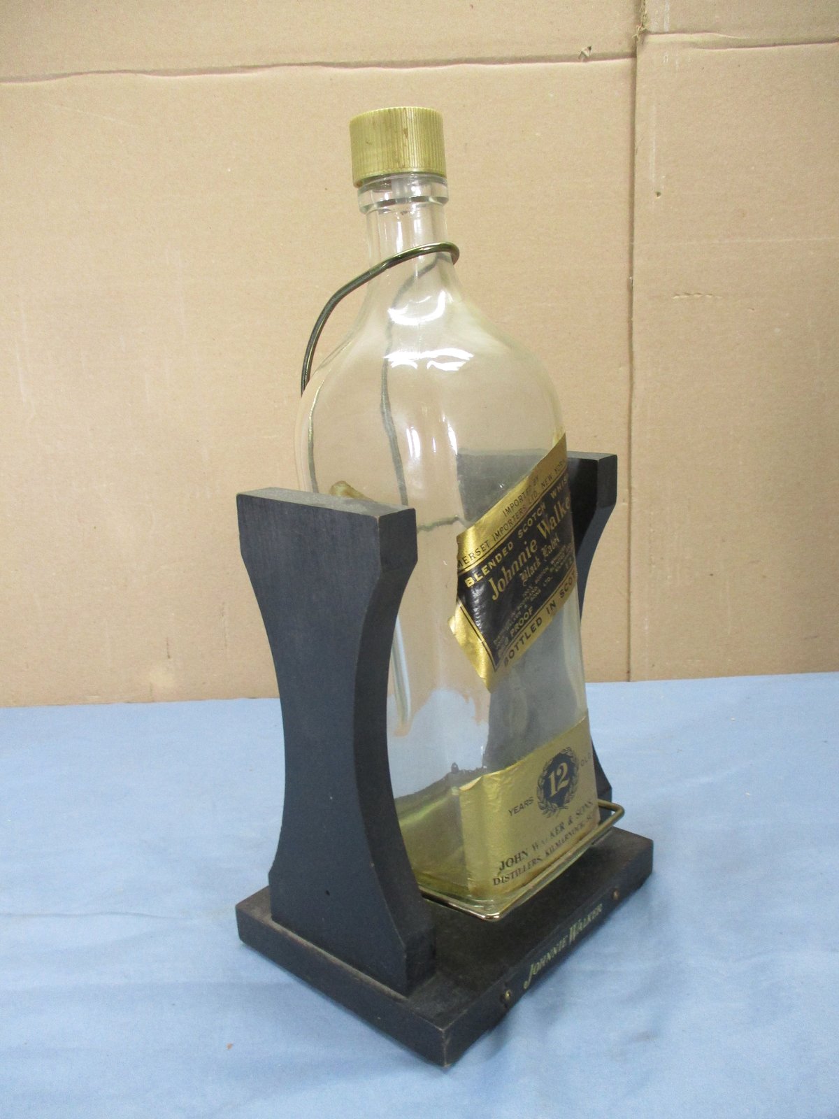 Vtg JOHNNIE WALKER Black Label Whiskey Bottle Wood Swing Cradle