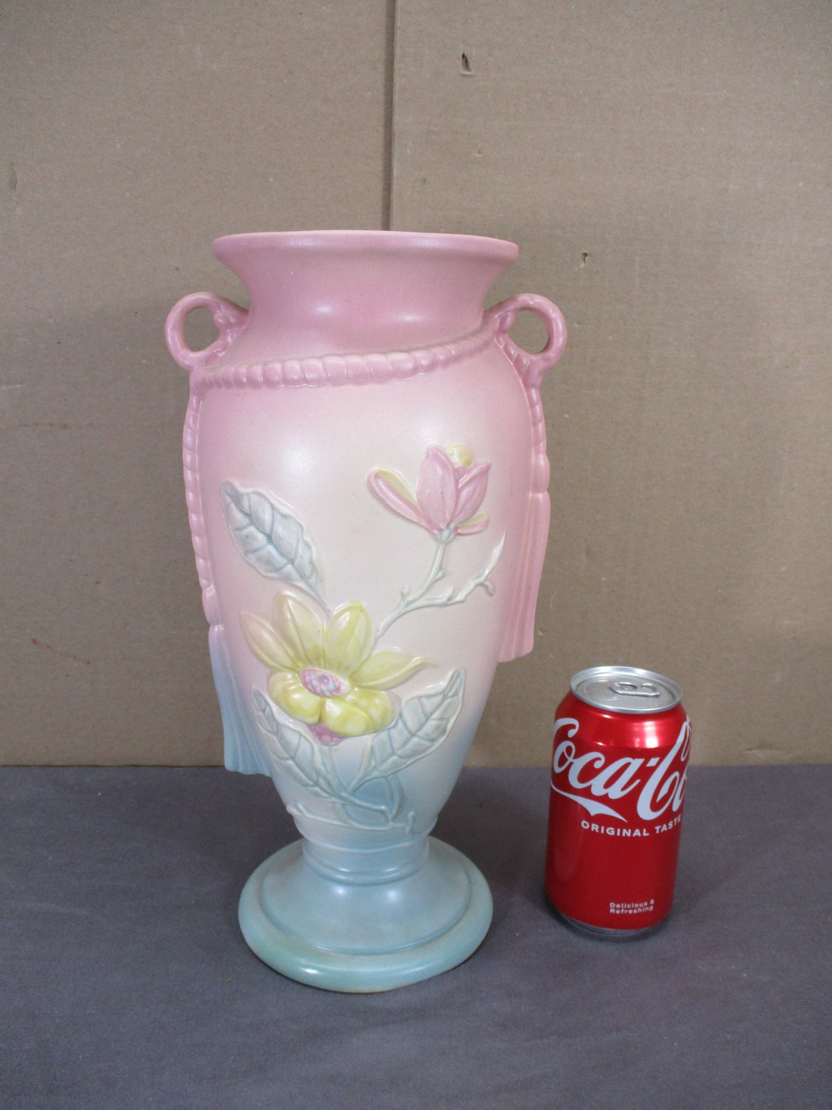 Vintage Hull Art Pottery #21 Magnolia Matte 13